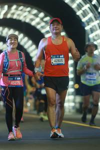 BIB: 45275, 42615
                            <button type="button" onclick="openModal(21213461)" class="btn btn-primary btn-sm float-right btn-popup" data-toggle="modal" data-target=".modal-high-quality">
                        <i class="fas fa-shopping-cart"></i> Add to Cart
                    </button>
                                            <button type="button" onclick="isThisMe(21213461, true)" class="btn btn-success btn-sm float-right btn-popup btn-isme hidden" data-toggle="tooltip" data-placement="bottom" title="นี่คือรูปของคุณใช่ไหม คลิกที่นี่เพื่อเอาเข้าอัลบั้ม">
                        <i class="fas fa-plus"></i> Add to album
                    </button>
                    <button type="button" onclick="isThisMe(21213461, false)" class="btn btn-warning btn-sm float-right btn-popup btn-isnotme hidden">
                        <i class="fas fa-ban"></i> Remove from album
                    </button>